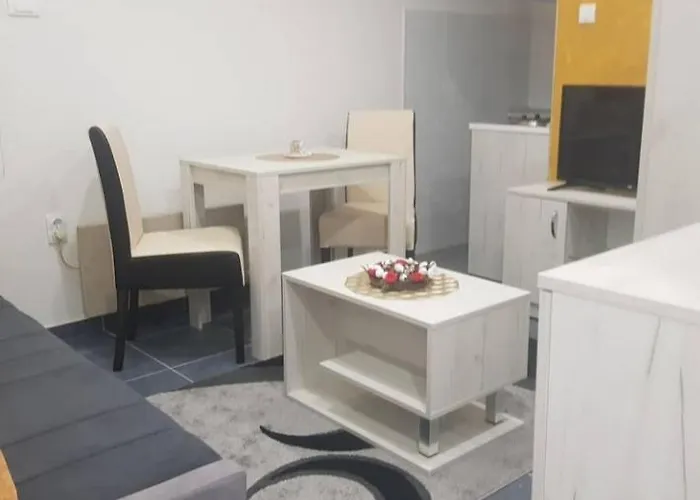 Апартаменты Apartmani Loznica